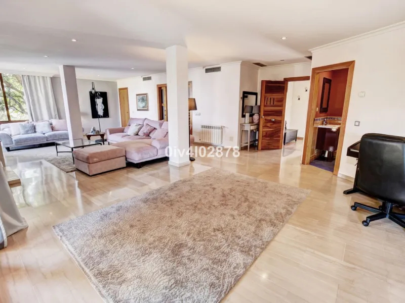 Discover Your Dream Villa for Sale in Benalmádena Costa