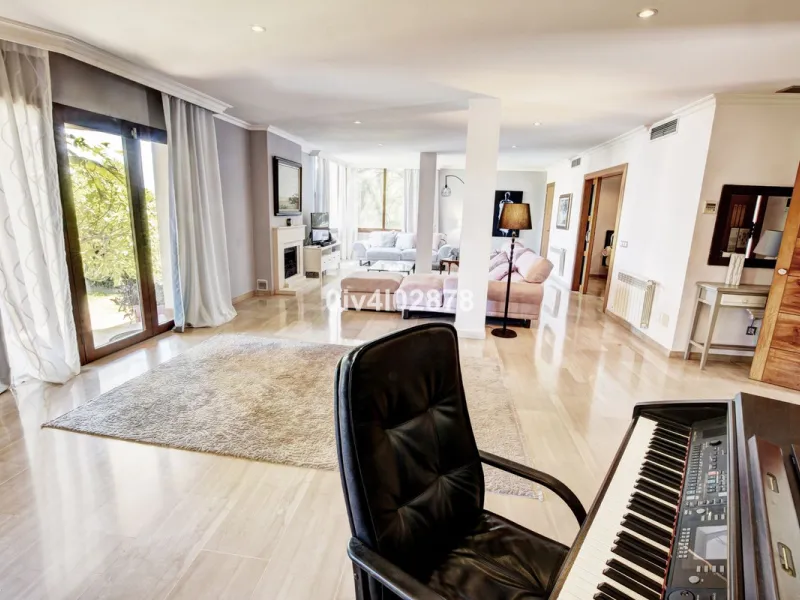 Discover Your Dream Villa for Sale in Benalmádena Costa