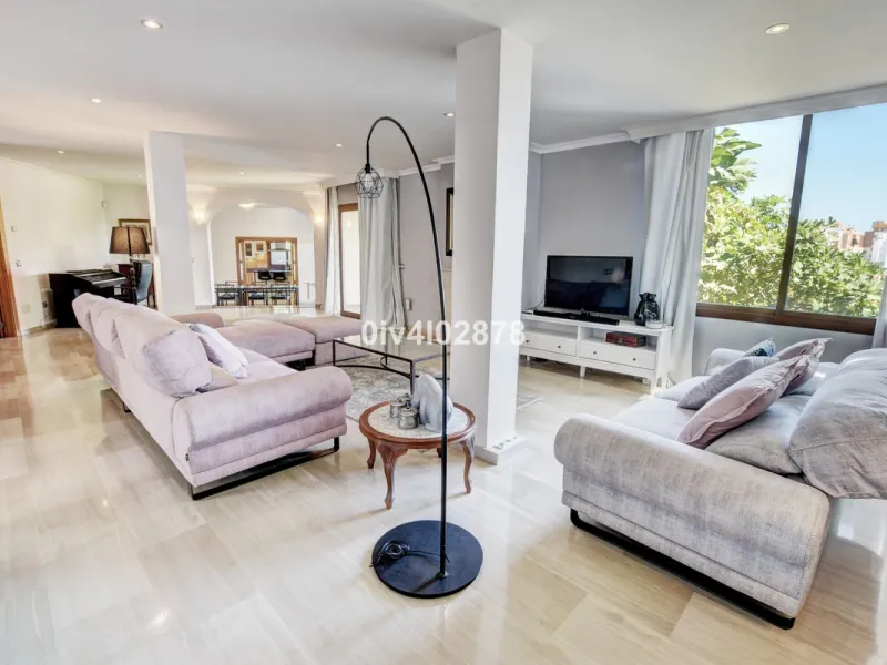 Discover Your Dream Villa for Sale in Benalmádena Costa