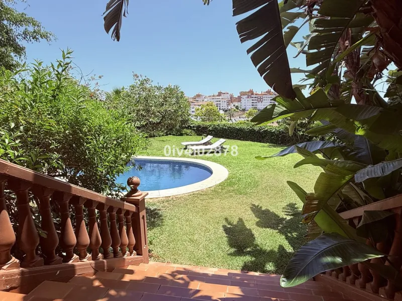 Discover Your Dream Villa for Sale in Benalmádena Costa