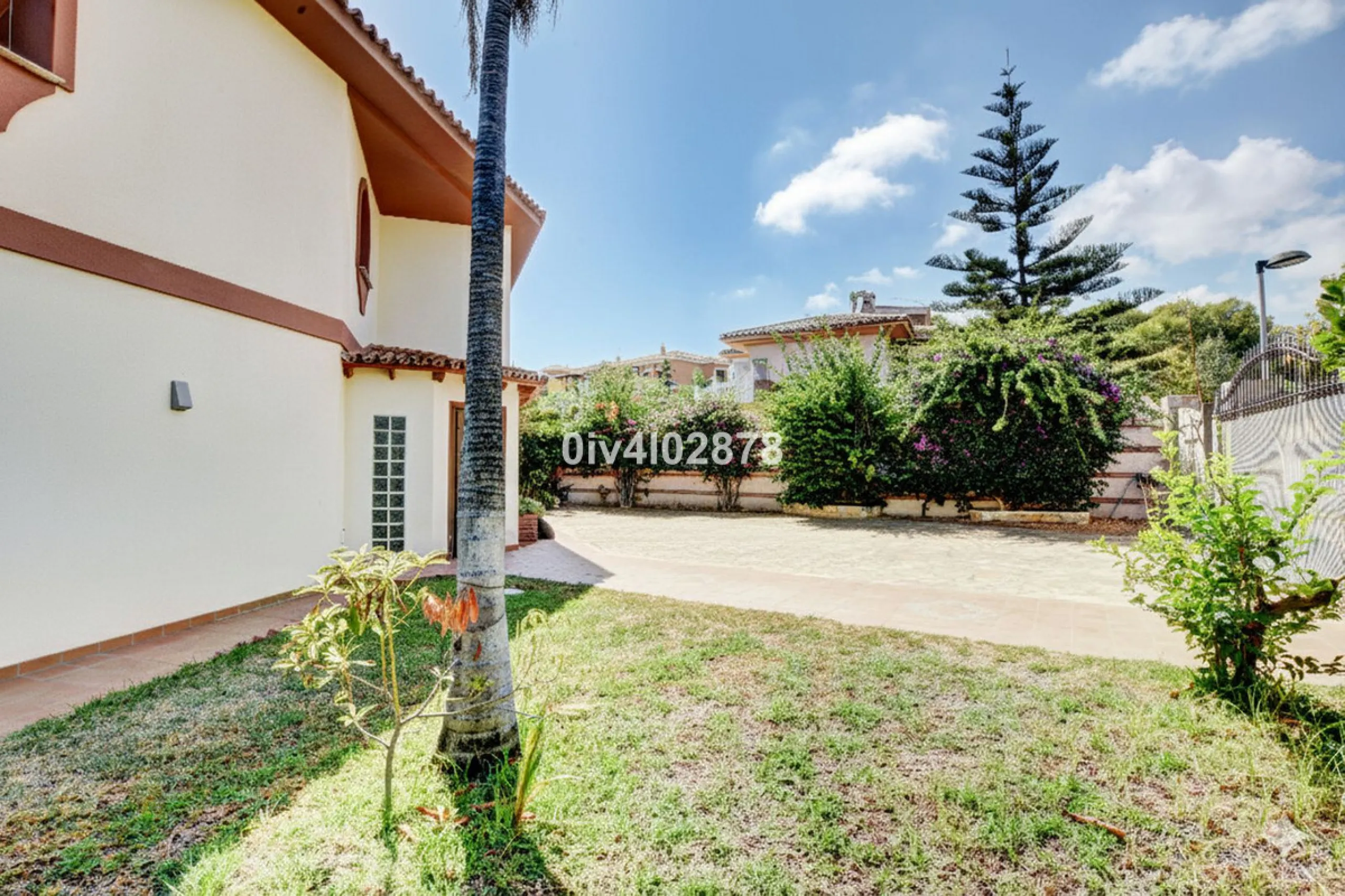 Discover Your Dream Villa for Sale in Benalmádena Costa