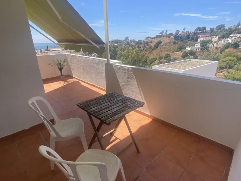Huge price reduction! Excellent 3/4 Bedroom Duplex Penthouse with Solarium in Torrequebrada, Benalmadena! NOW €488,000!