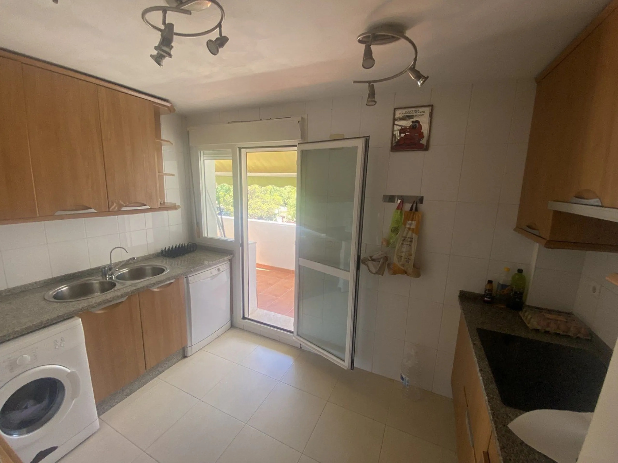 Huge price reduction! Excellent 3/4 Bedroom Duplex Penthouse with Solarium in Torrequebrada, Benalmadena! NOW €488,000!