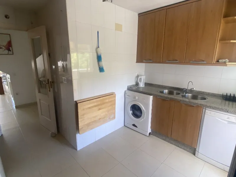 Huge price reduction! Excellent 3/4 Bedroom Duplex Penthouse with Solarium in Torrequebrada, Benalmadena! NOW €488,000!