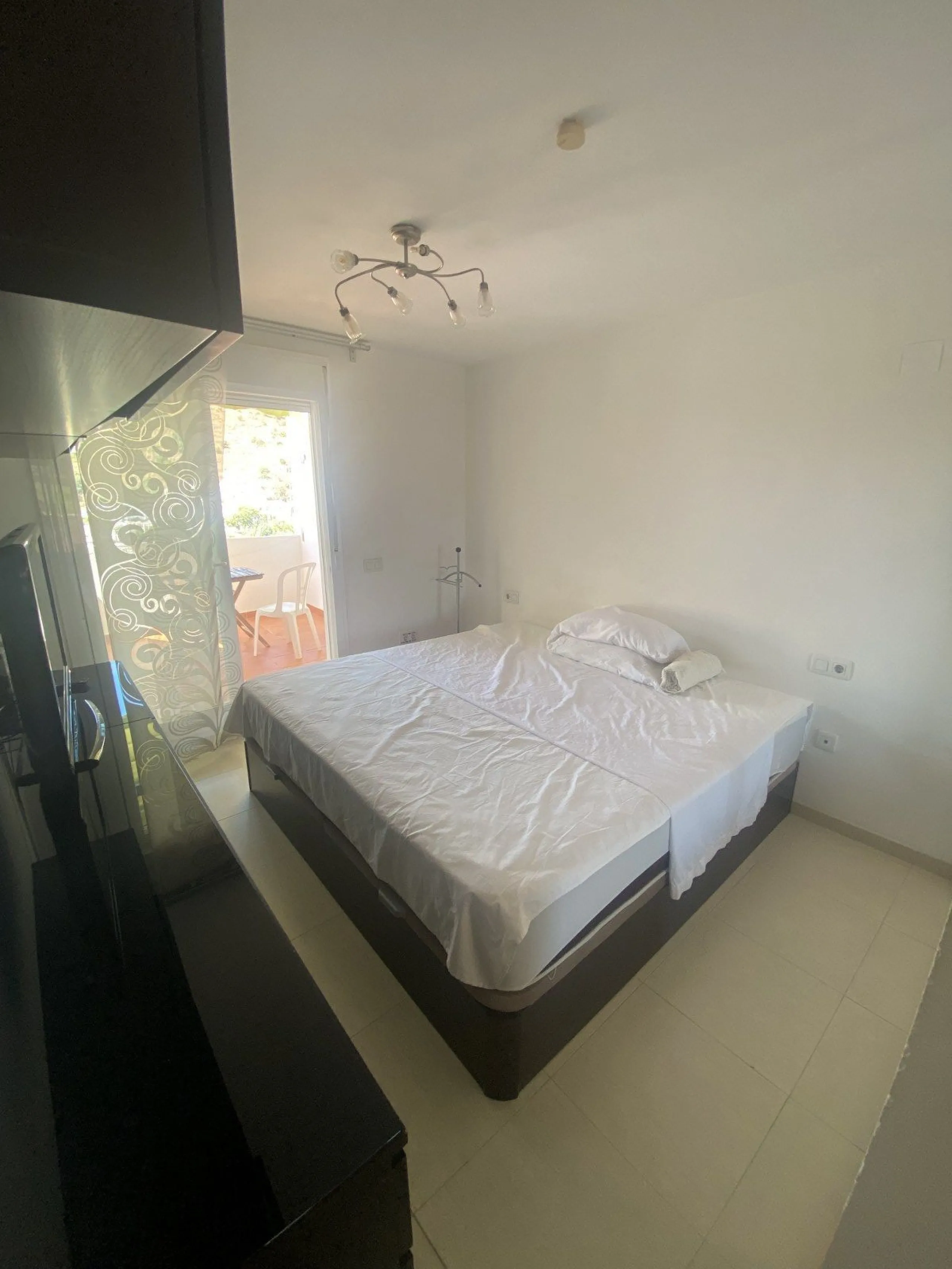 Huge price reduction! Excellent 3/4 Bedroom Duplex Penthouse with Solarium in Torrequebrada, Benalmadena! NOW €488,000!