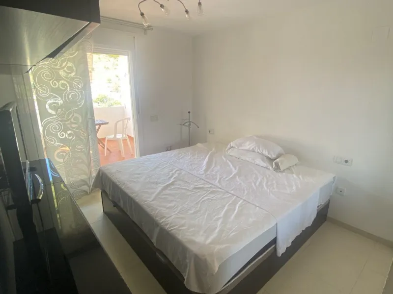 Huge price reduction! Excellent 3/4 Bedroom Duplex Penthouse with Solarium in Torrequebrada, Benalmadena! NOW €488,000!