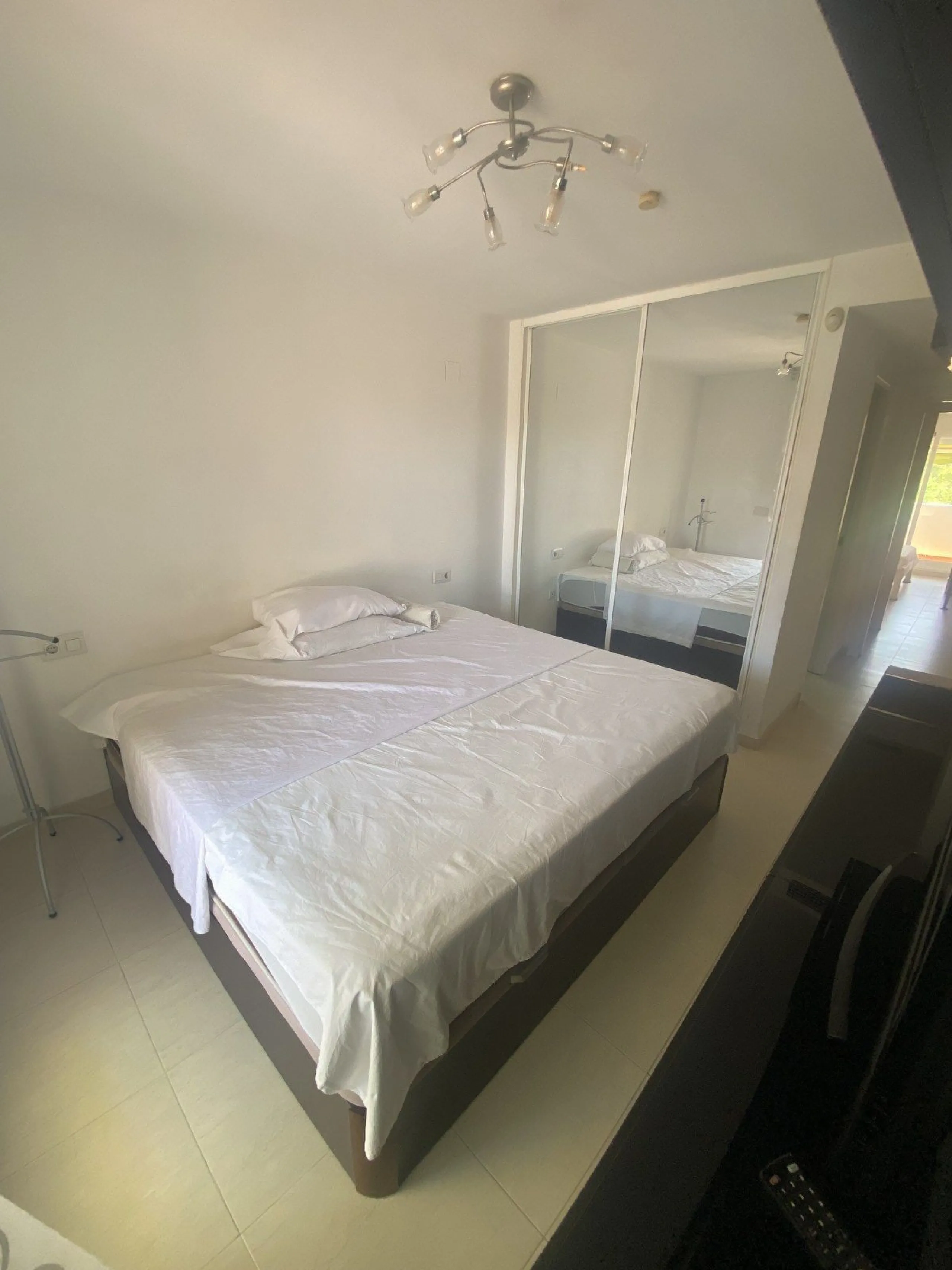 Huge price reduction! Excellent 3/4 Bedroom Duplex Penthouse with Solarium in Torrequebrada, Benalmadena! NOW €488,000!