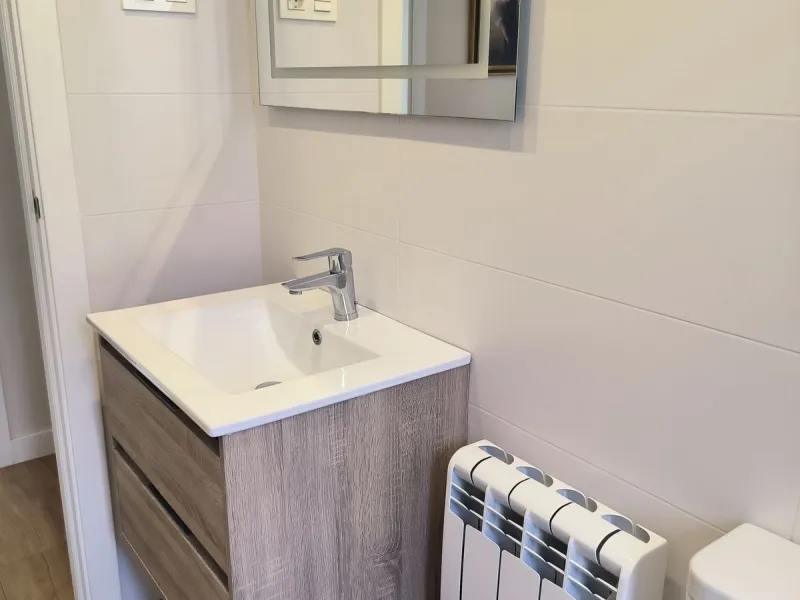 Modern Penthouse with Panoramic Views, Private Solarium and EV Charging – Estepona Center