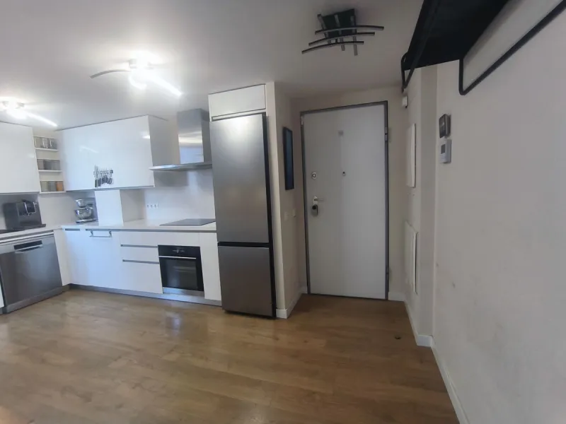 Modern Penthouse with Panoramic Views, Private Solarium and EV Charging – Estepona Center