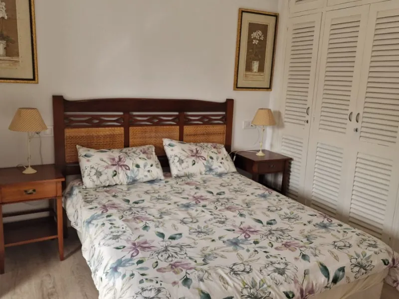 Apartment - Middle Floor Apartment в продаже в Marbella, Málaga. В доме 2 спален и 2 ванных комнат. Площадь дома 120 м²