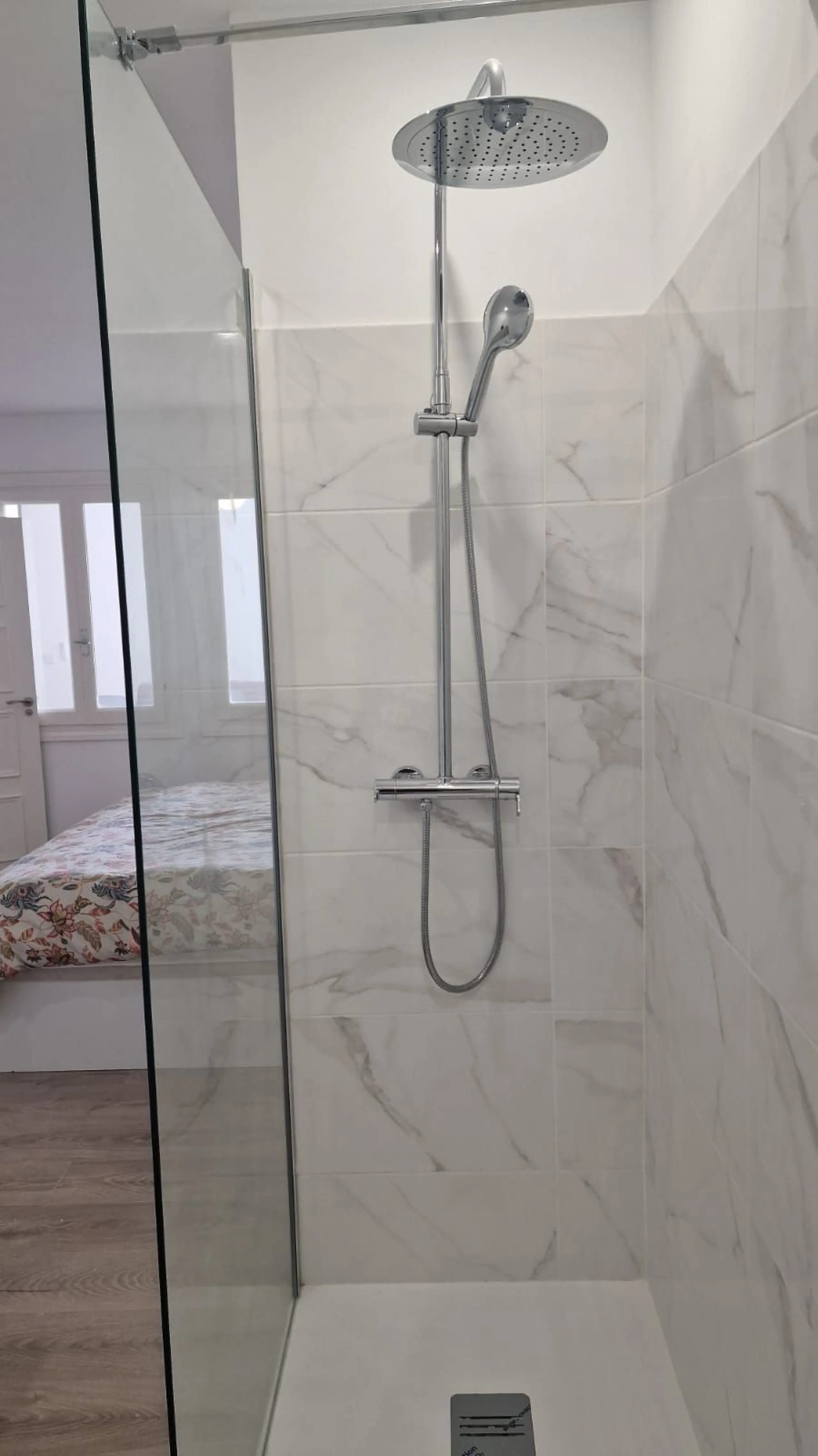 Apartment - Middle Floor Apartment в продаже в Marbella, Málaga. В доме 2 спален и 2 ванных комнат. Площадь дома 120 м²