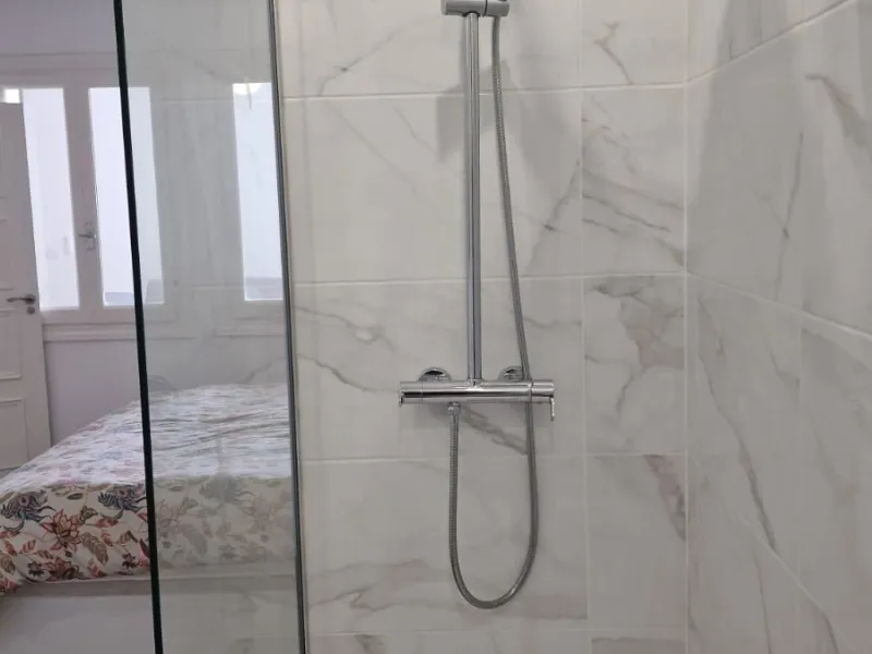 Apartment - Middle Floor Apartment в продаже в Marbella, Málaga. В доме 2 спален и 2 ванных комнат. Площадь дома 120 м²