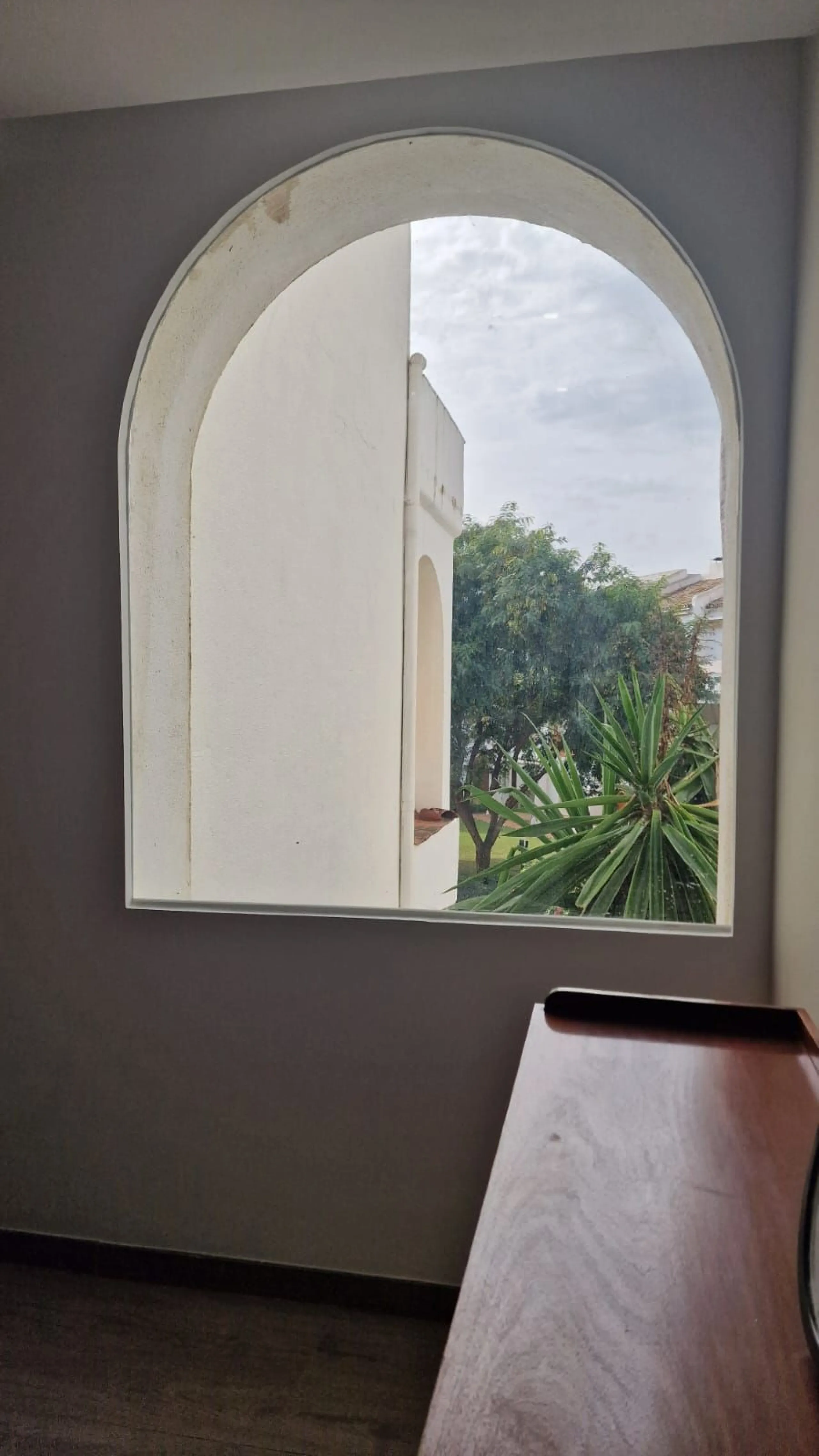 Apartment - Middle Floor Apartment в продаже в Marbella, Málaga. В доме 2 спален и 2 ванных комнат. Площадь дома 120 м²