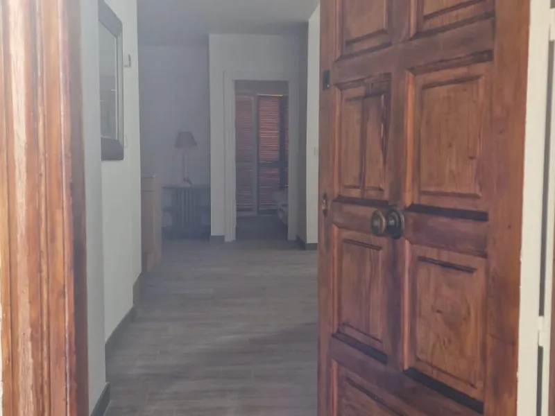 Apartment - Middle Floor Apartment в продаже в Marbella, Málaga. В доме 2 спален и 2 ванных комнат. Площадь дома 120 м²
