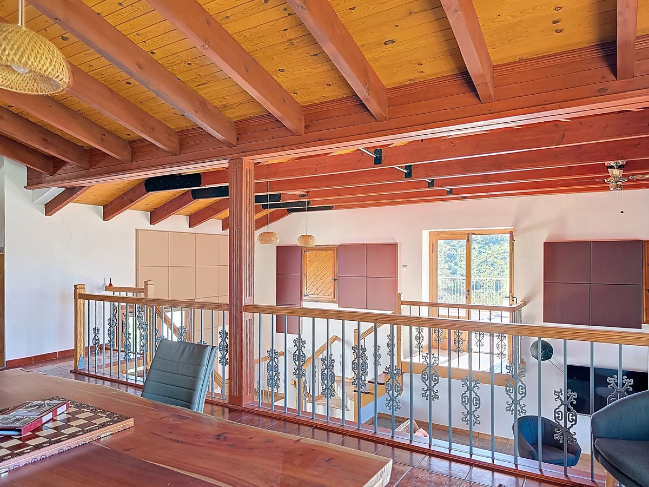 Architect-Designed Masterpiece with Unrivalled Build Quality and Breathtaking Mountain Views