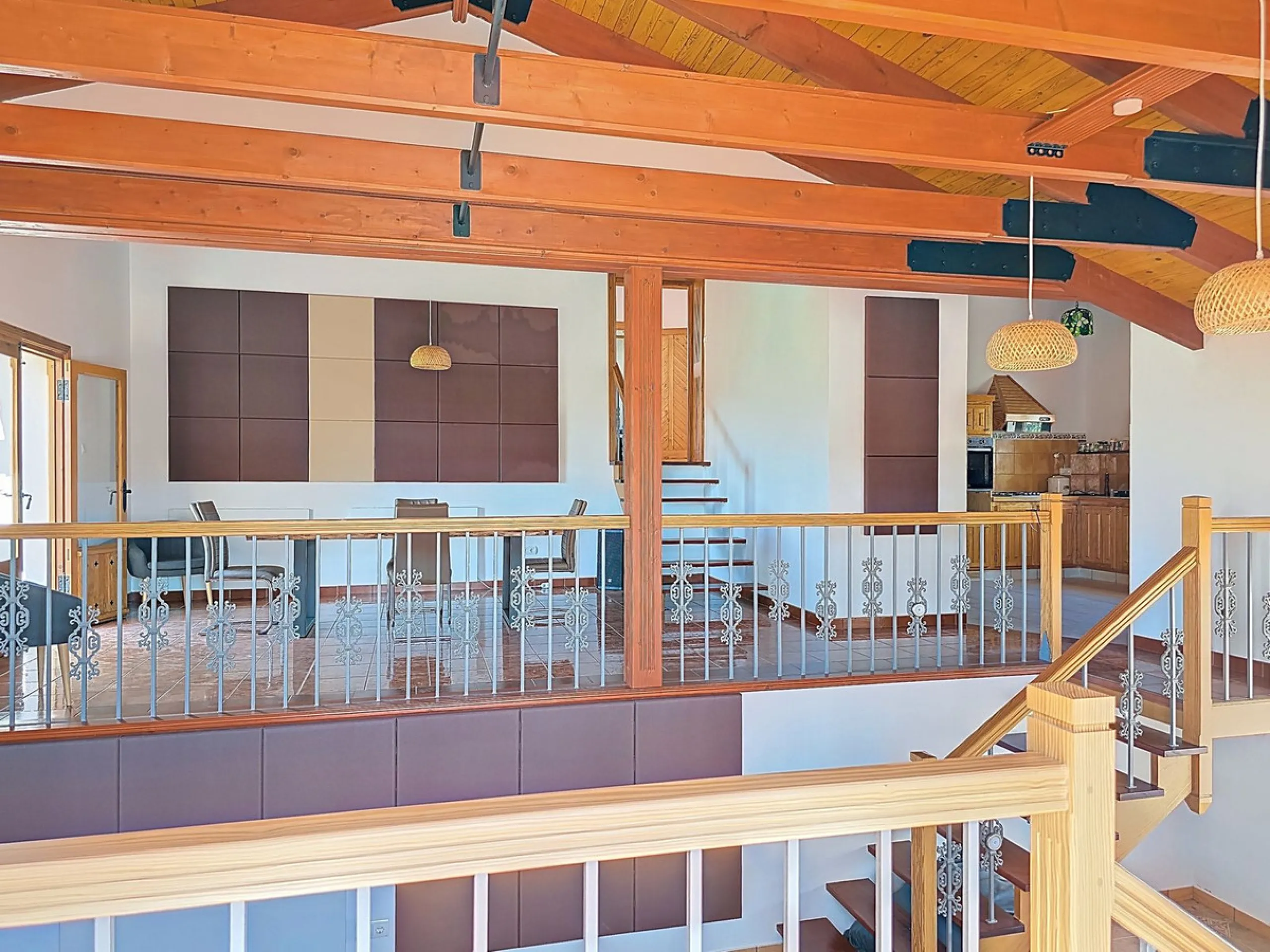 Architect-Designed Masterpiece with Unrivalled Build Quality and Breathtaking Mountain Views