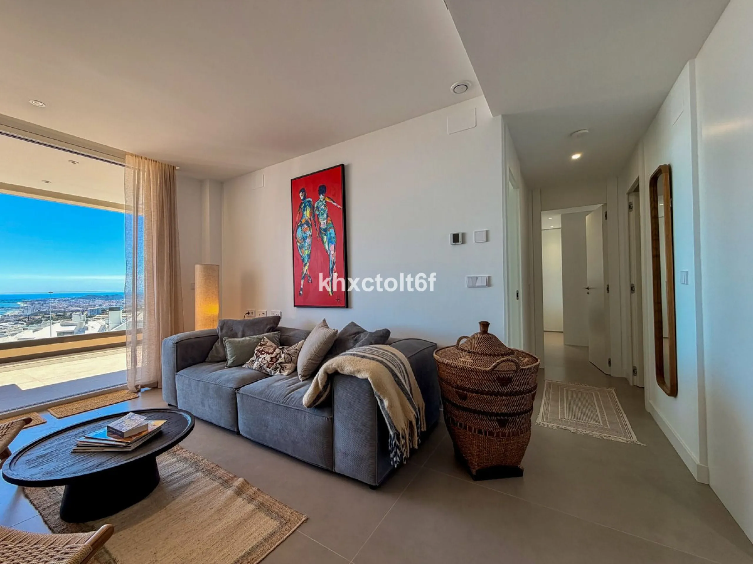 Apartment - Top Floor Apartment в продаже в Fuengirola, Málaga. В доме 2 спален и 2 ванных комнат. Площадь дома 105 м²