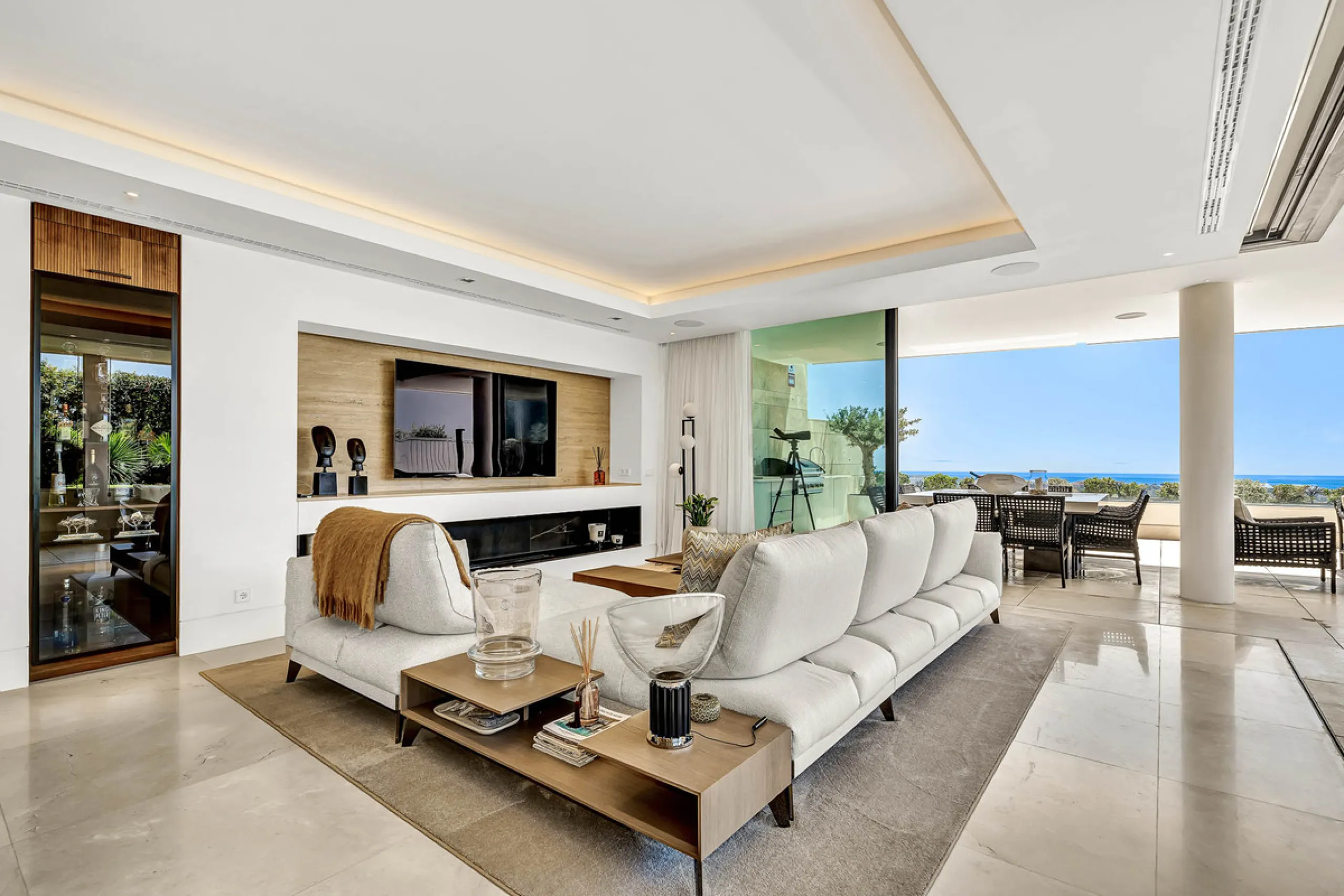 Apartment - Ground Floor Apartment в продаже в Benahavís, Málaga. В доме 3 спален и 4 ванных комнат. Площадь дома 175 м²