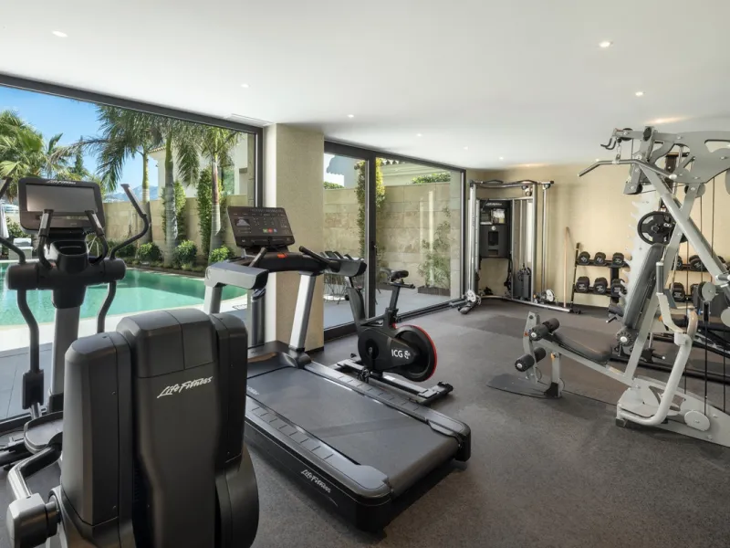 Apartment - Ground Floor Apartment в продаже в Benahavís, Málaga. В доме 3 спален и 4 ванных комнат. Площадь дома 175 м²