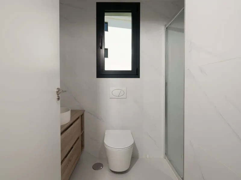 Apartment - Ground Floor Apartment в продаже в Fuengirola, Málaga. В доме 3 спален и 2 ванных комнат. Площадь дома 93 м². Площадь участка 200 м²
