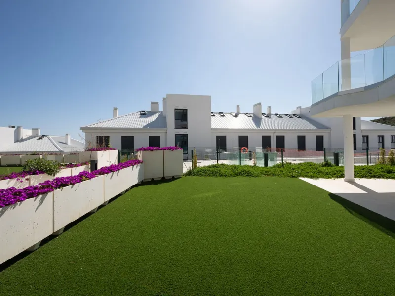 Apartment - Ground Floor Apartment в продаже в Fuengirola, Málaga. В доме 3 спален и 2 ванных комнат. Площадь дома 93 м². Площадь участка 200 м²