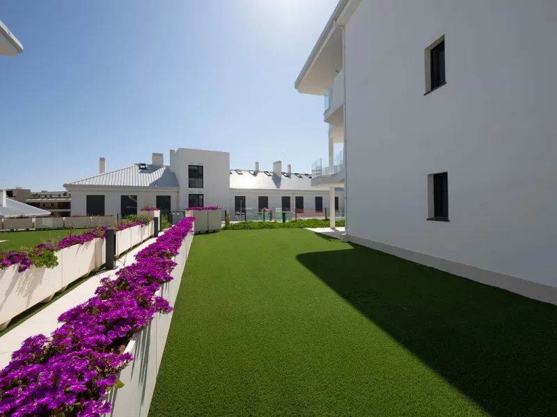 Apartment - Ground Floor Apartment в продаже в Fuengirola, Málaga. В доме 3 спален и 2 ванных комнат. Площадь дома 93 м². Площадь участка 200 м²