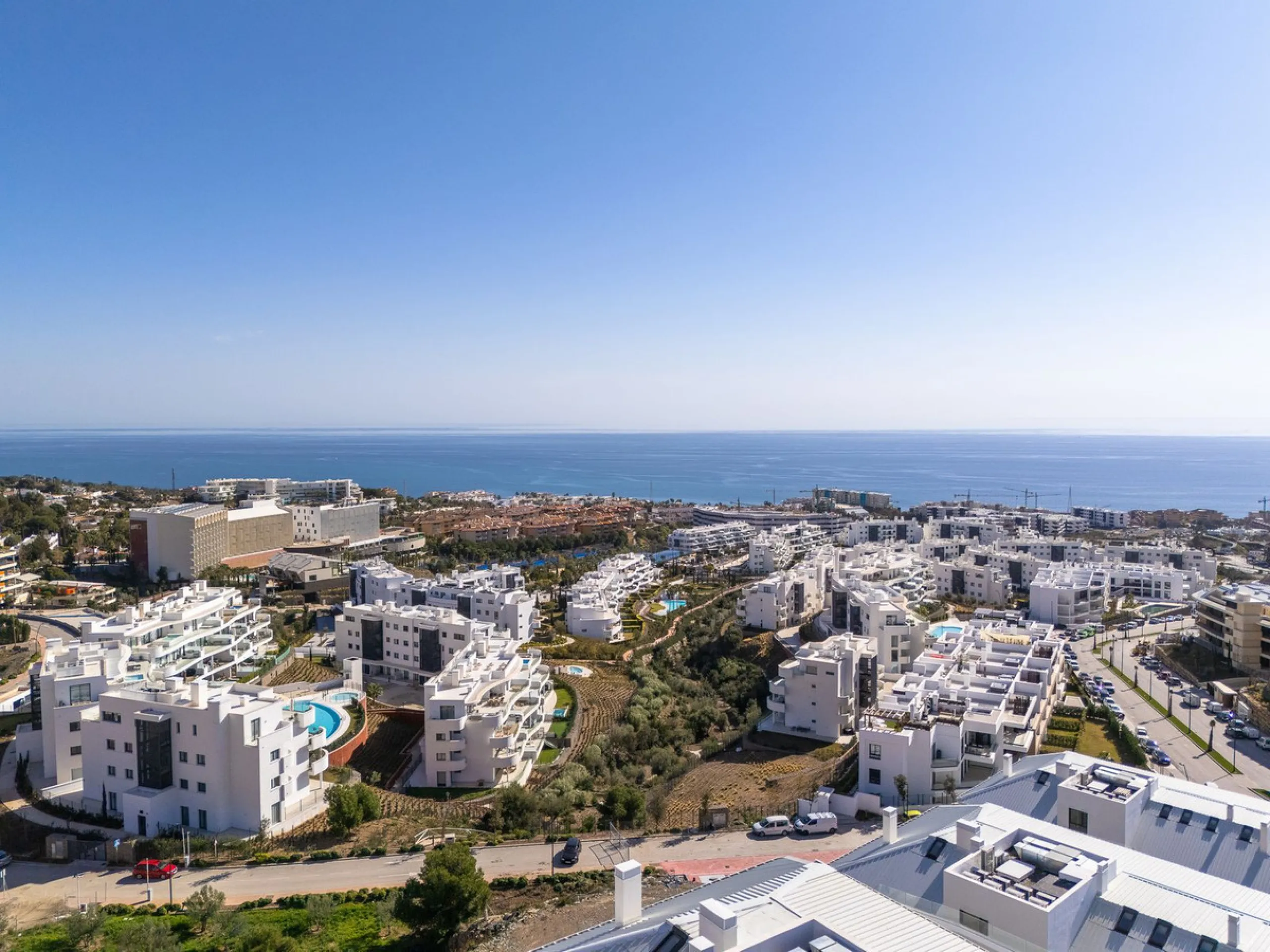 Apartment - Ground Floor Apartment в продаже в Fuengirola, Málaga. В доме 3 спален и 2 ванных комнат. Площадь дома 93 м². Площадь участка 200 м²