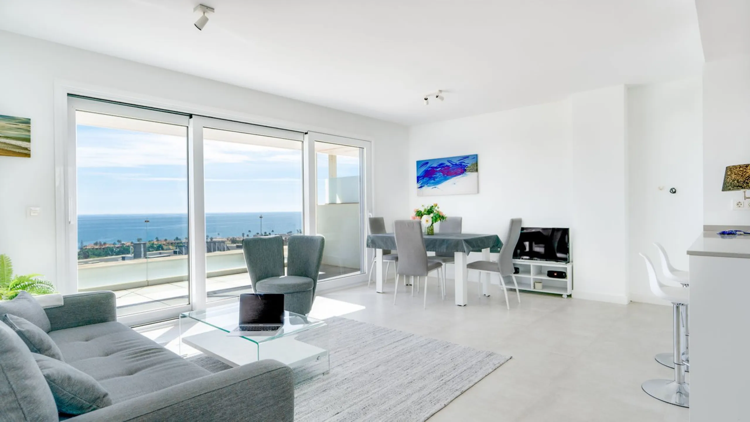 Apartment - Penthouse в продаже в Casares, Málaga. В доме 2 спален и 2 ванных комнат. Площадь дома 95 м²