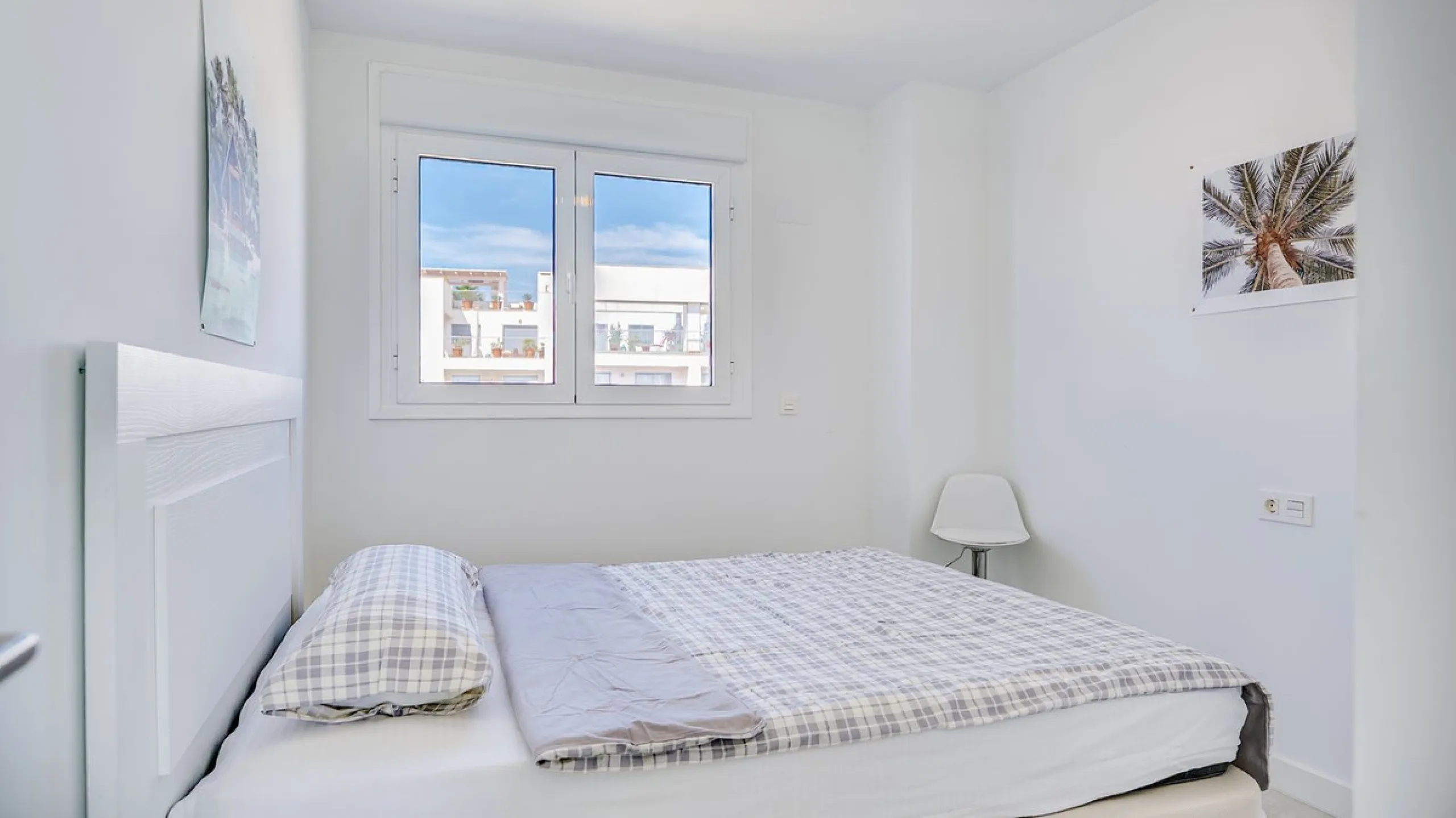 Apartment - Penthouse в продаже в Casares, Málaga. В доме 2 спален и 2 ванных комнат. Площадь дома 95 м²