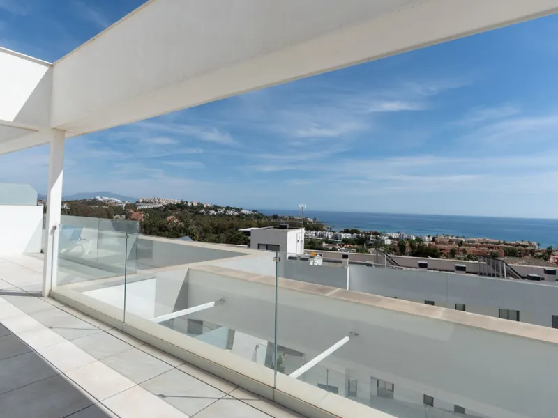 Apartment - Penthouse в продаже в Casares, Málaga. В доме 2 спален и 2 ванных комнат. Площадь дома 95 м²