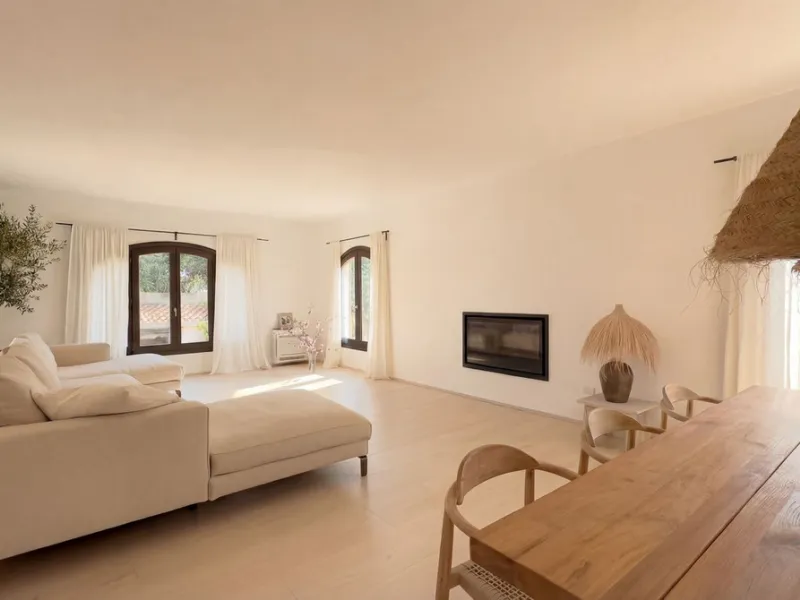 MODERN VILLA BARRANCO BLANCO: AN EXCLUSIVE OASIS OF LUXURY 20 MINUTES FROM THE MEDITERRANEAN SEA