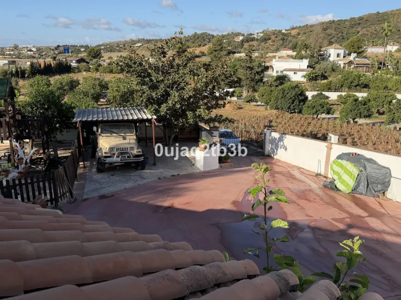 Charming Country Estate with Sea and Mountain Views in Estepona