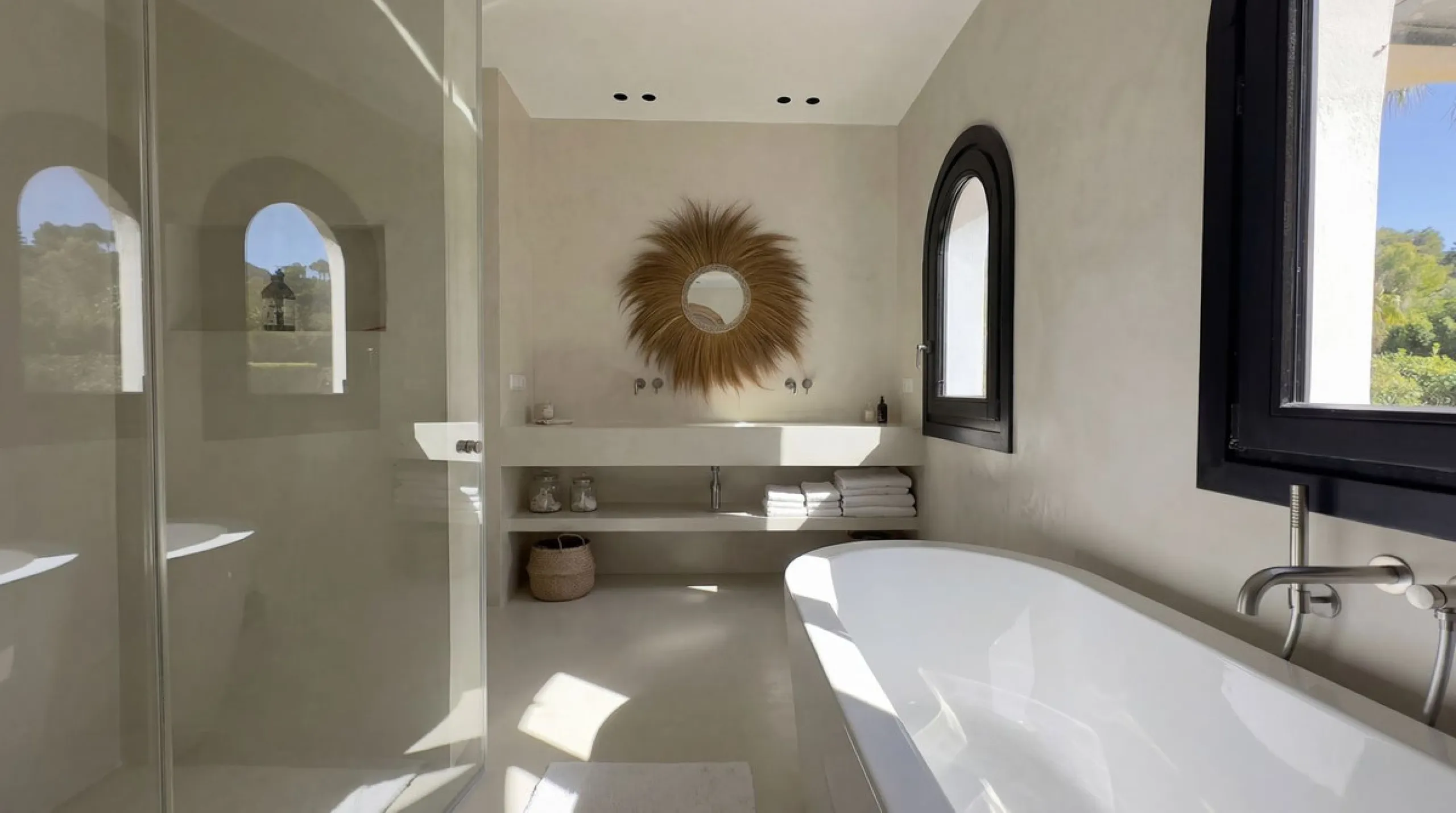 MODERN VILLA BARRANCO BLANCO: AN EXCLUSIVE OASIS OF LUXURY 20 MINUTES FROM THE MEDITERRANEAN SEA