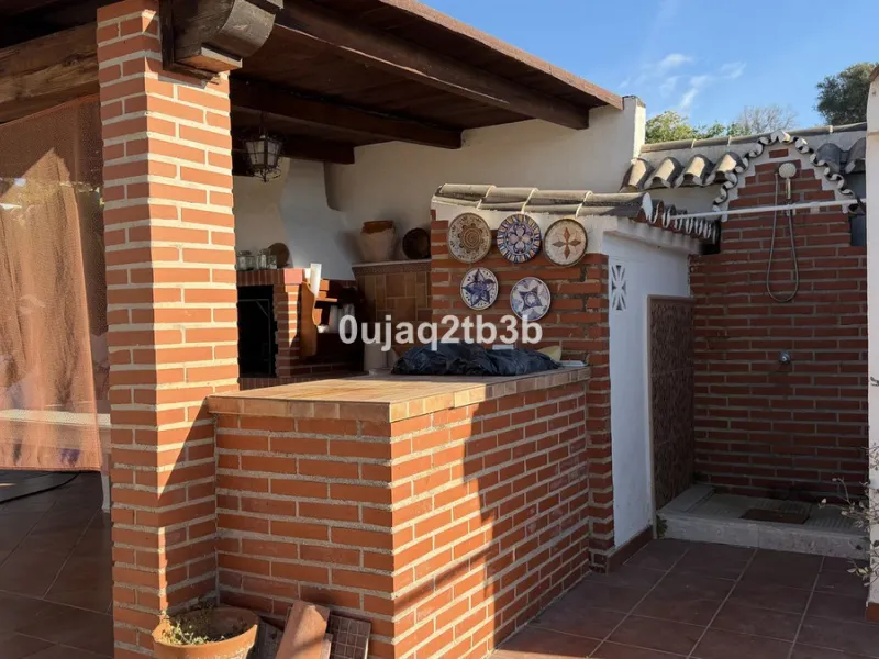 Charming Country Estate with Sea and Mountain Views in Estepona