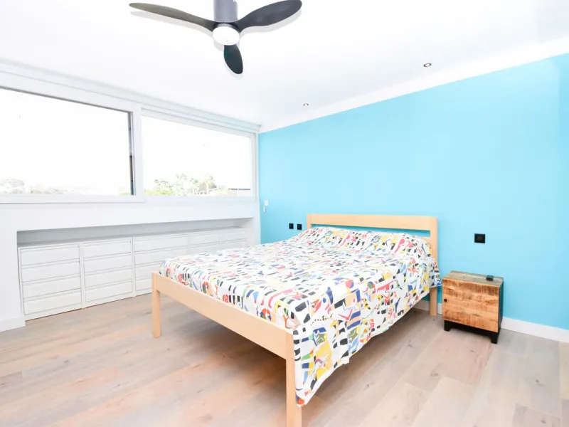 This is the ideal property for those who want the size and flexibility of a villa but with none of the hassle of maintenance. You cannot get closer to La Cala de Mijas than this stunningly refurbished home. Absolutely everything has been refurbished and m