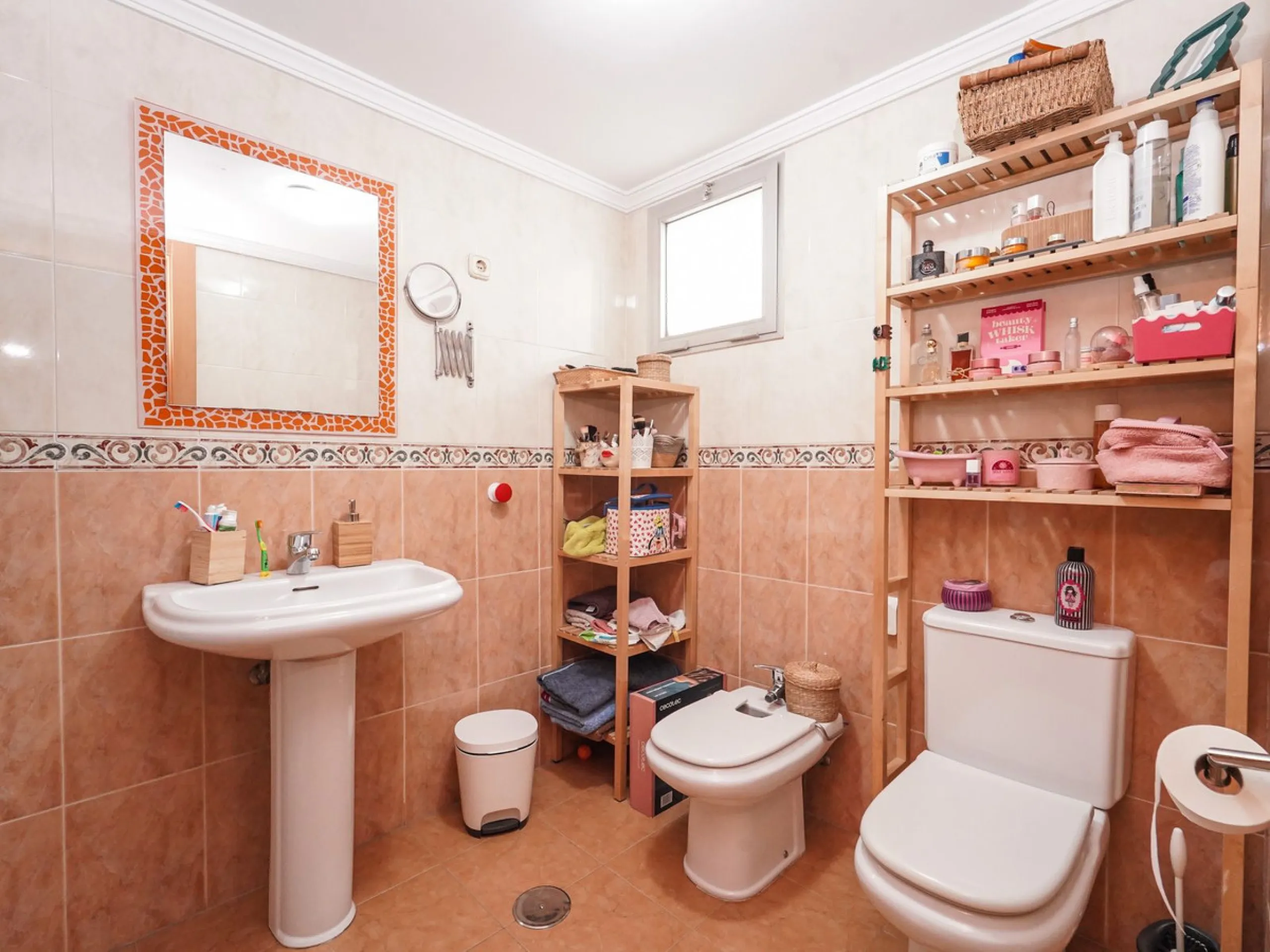 Apartment - Middle Floor Apartment в продаже в Málaga, Málaga. В доме 4 спален и 2 ванных комнат. Площадь дома 171 м²