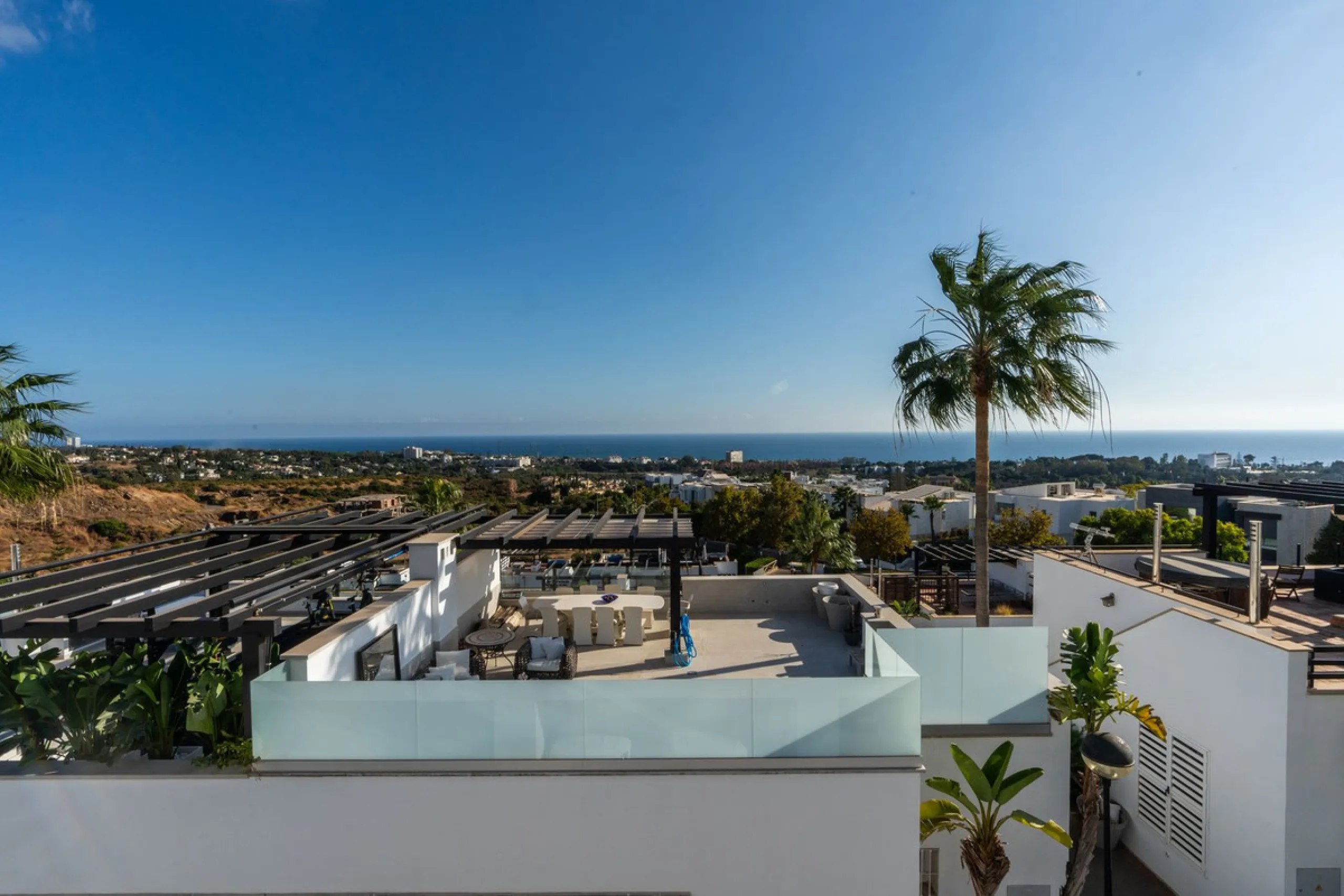 RENOVATED  DUPLEX APARTMENT IN SANTA CLARA GOLF
