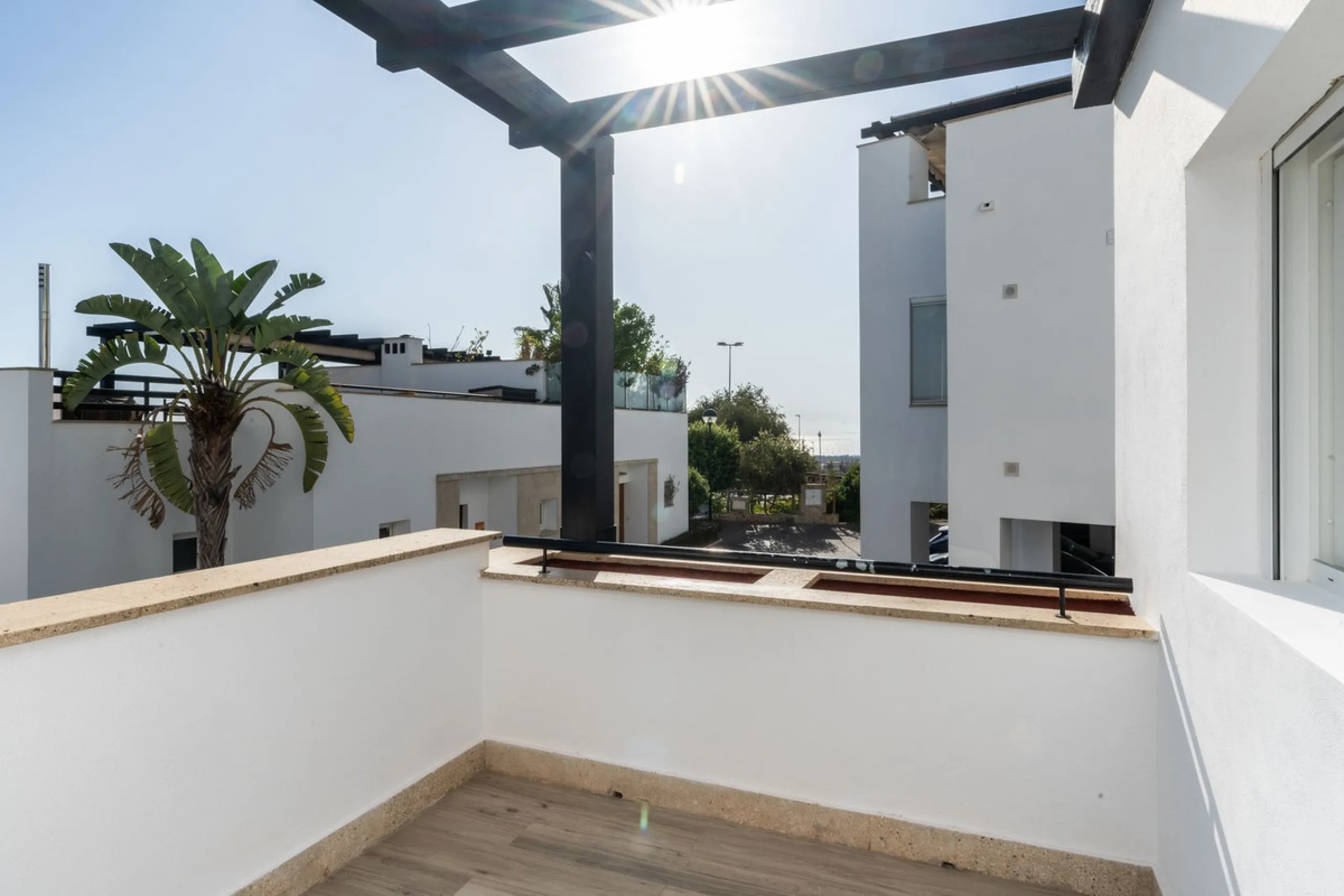RENOVATED  DUPLEX APARTMENT IN SANTA CLARA GOLF