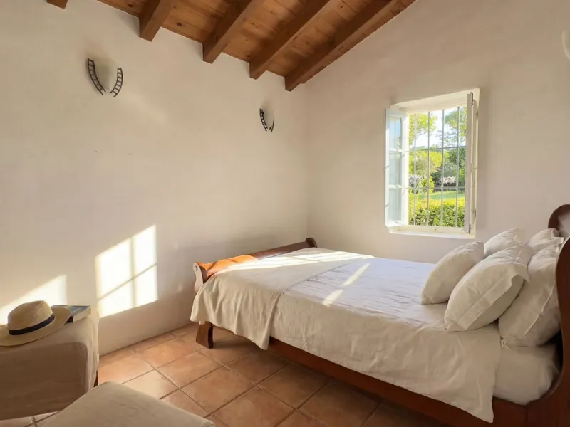 MODERN VILLA BARRANCO BLANCO: AN EXCLUSIVE OASIS OF LUXURY 20 MINUTES FROM THE MEDITERRANEAN SEA