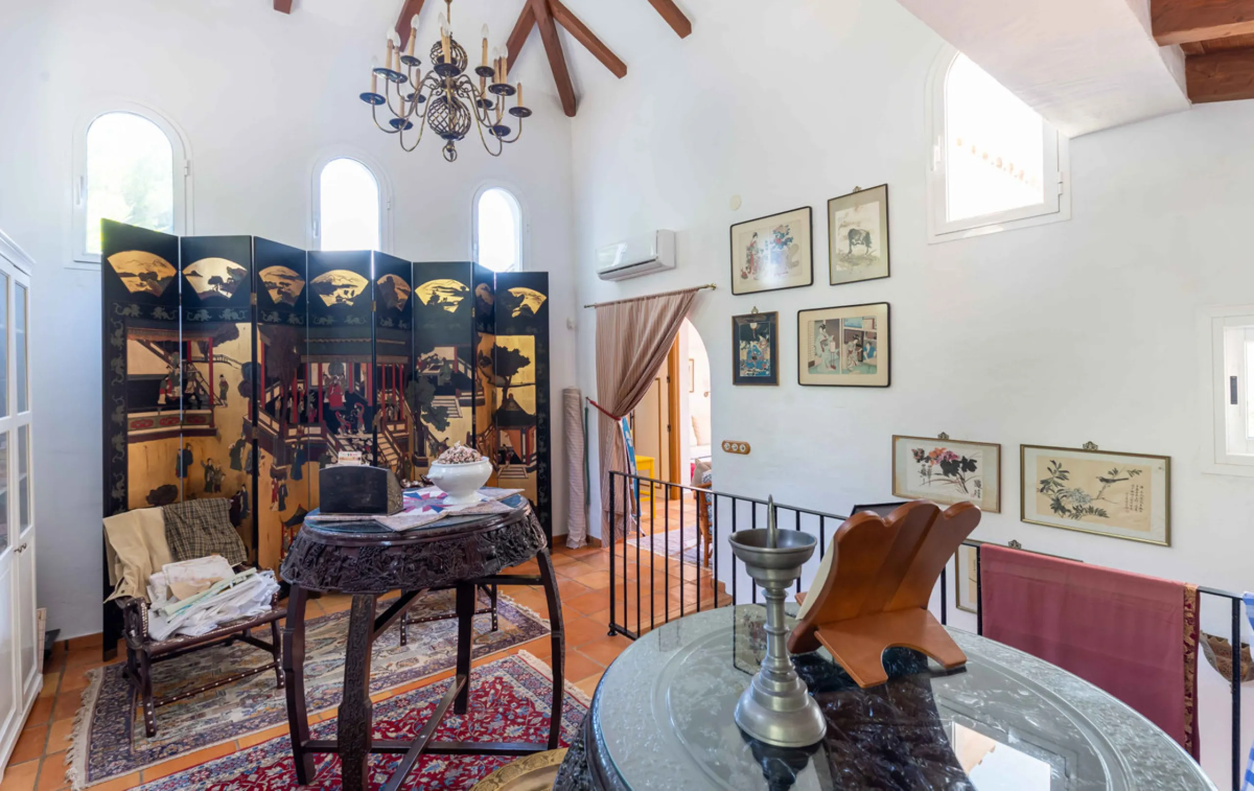 House - Detached Villa в продаже в Mijas, Málaga. В доме 5 спален и 4 ванных комнат. Площадь дома 322 м². Площадь участка 1777 м²
