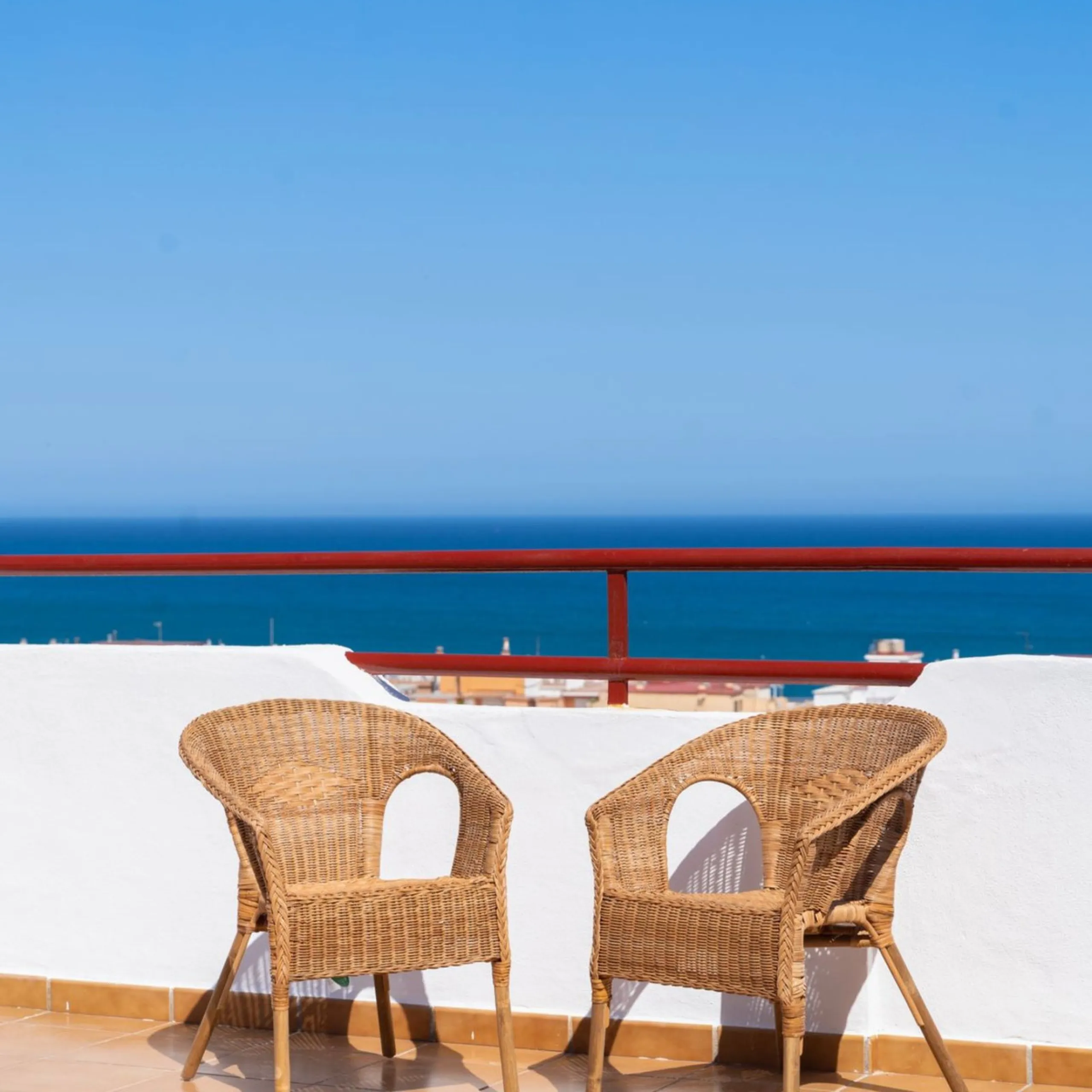 Apartment - Penthouse в продаже в Fuengirola, Málaga. В доме 2 спален и 1 ванных комнат. Площадь дома 60 м²