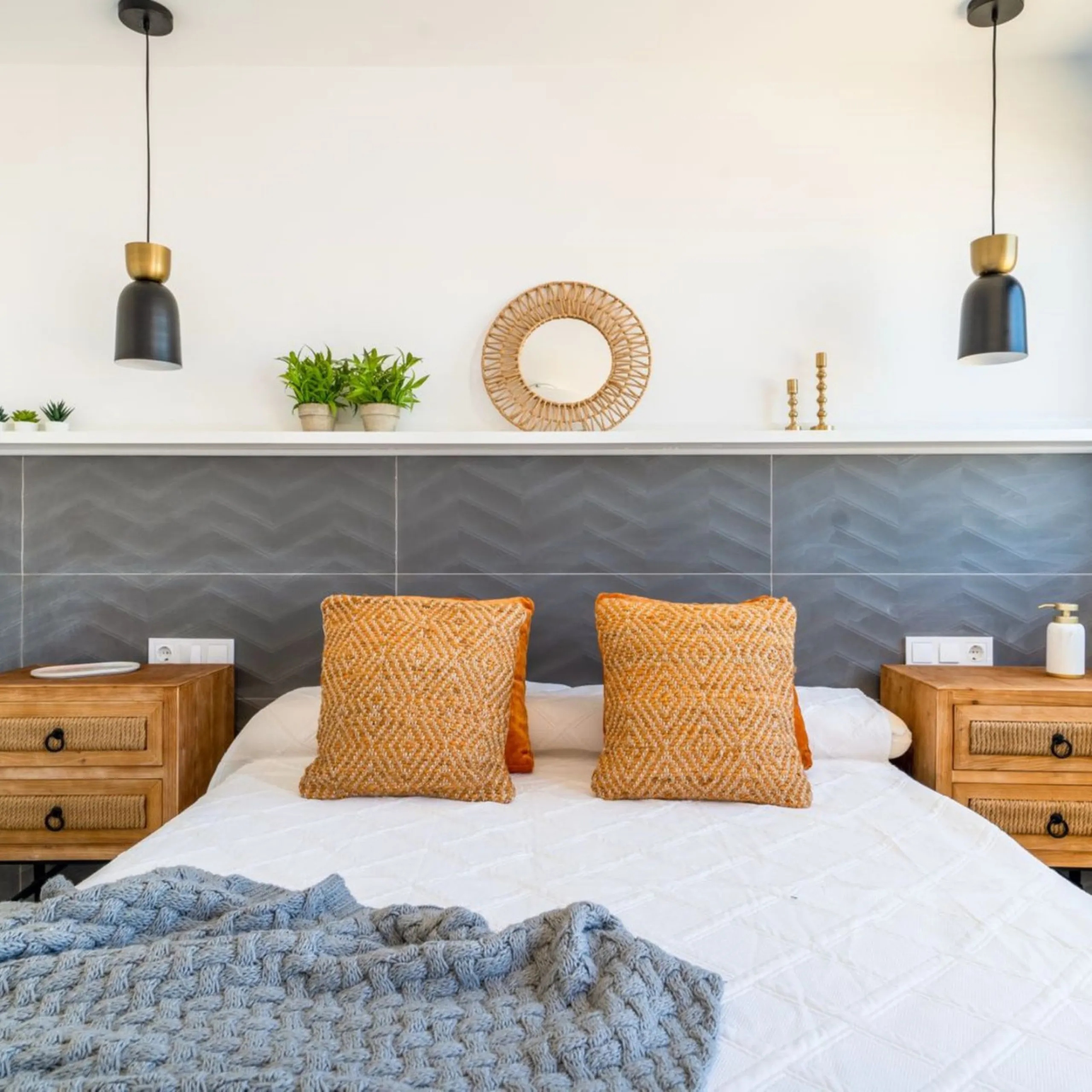 Apartment - Penthouse в продаже в Fuengirola, Málaga. В доме 2 спален и 1 ванных комнат. Площадь дома 60 м²