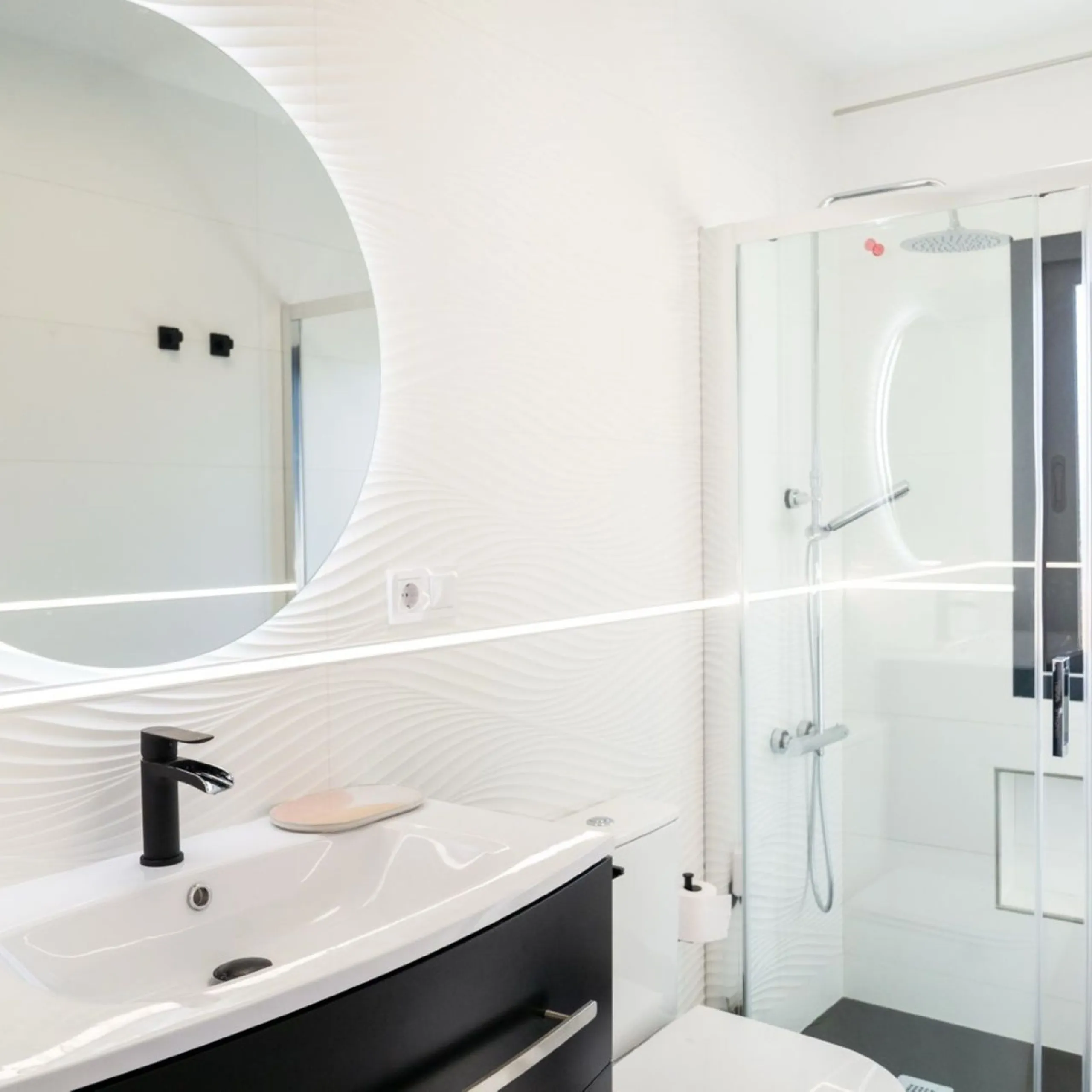 Apartment - Penthouse в продаже в Fuengirola, Málaga. В доме 2 спален и 1 ванных комнат. Площадь дома 60 м²