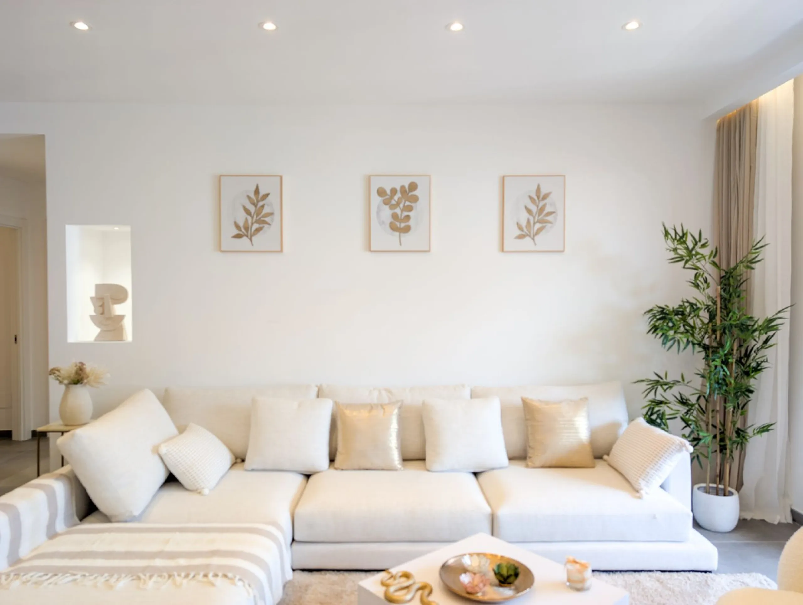 Stunning Beachfront Luxury Apartment in San Pedro – Fully Renovated to Perfection