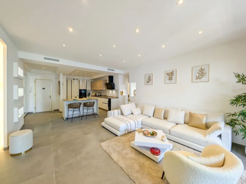 Stunning Beachfront Luxury Apartment in San Pedro – Fully Renovated to Perfection