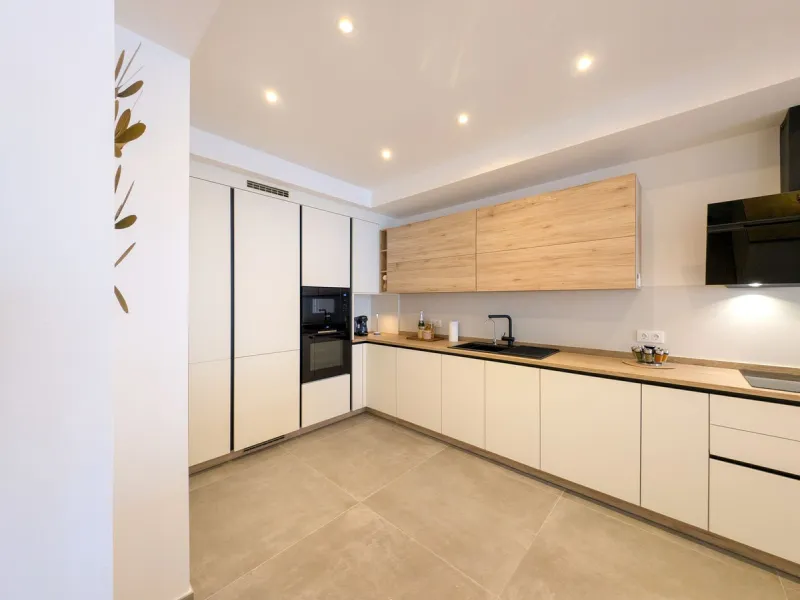 Stunning Beachfront Luxury Apartment in San Pedro – Fully Renovated to Perfection