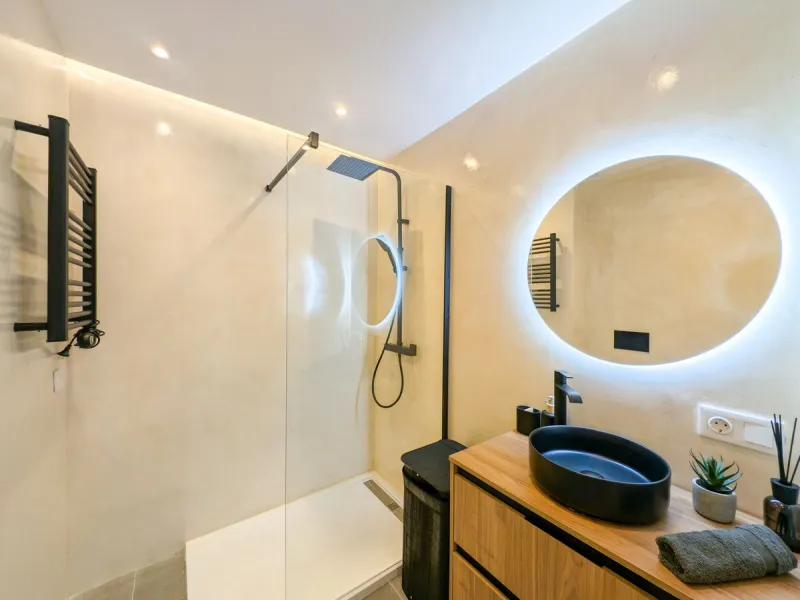 Stunning Beachfront Luxury Apartment in San Pedro – Fully Renovated to Perfection