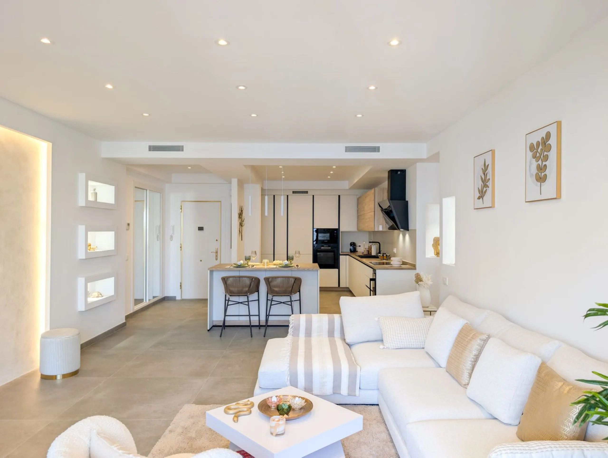 Stunning Beachfront Luxury Apartment in San Pedro – Fully Renovated to Perfection