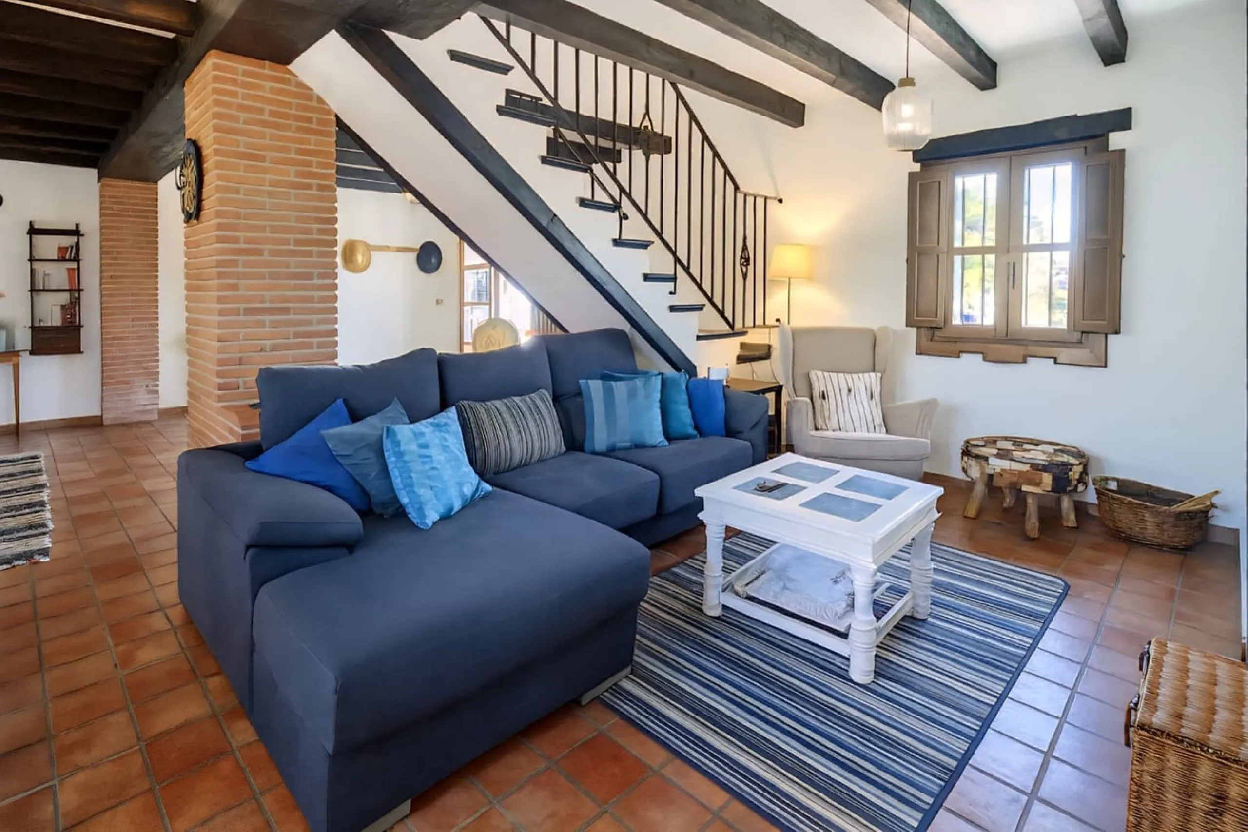 Renovated country house with pool, vineyard & panoramic views – Ronda, Fuente la Higuera