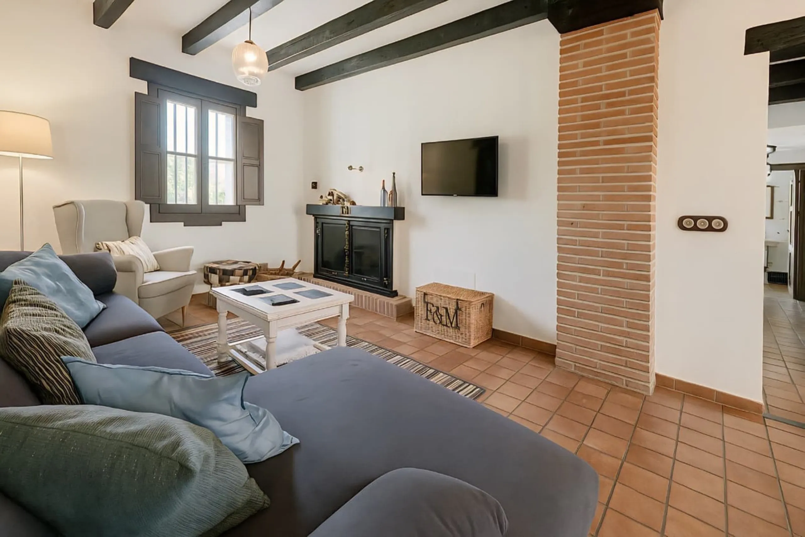 Renovated country house with pool, vineyard & panoramic views – Ronda, Fuente la Higuera